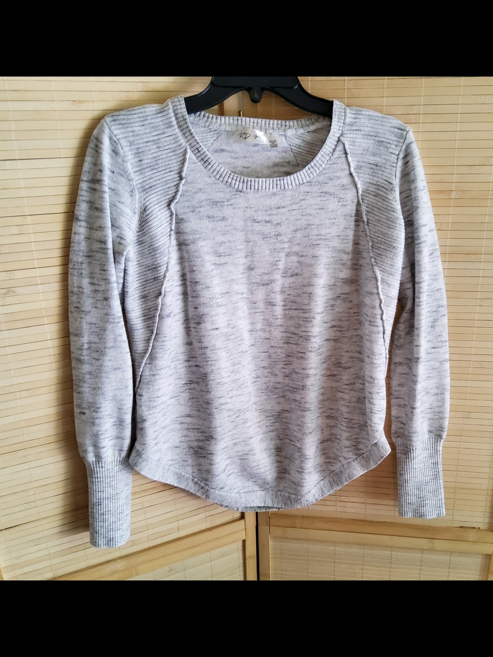 RD Style Light Heather Gray Crewneck Sweater